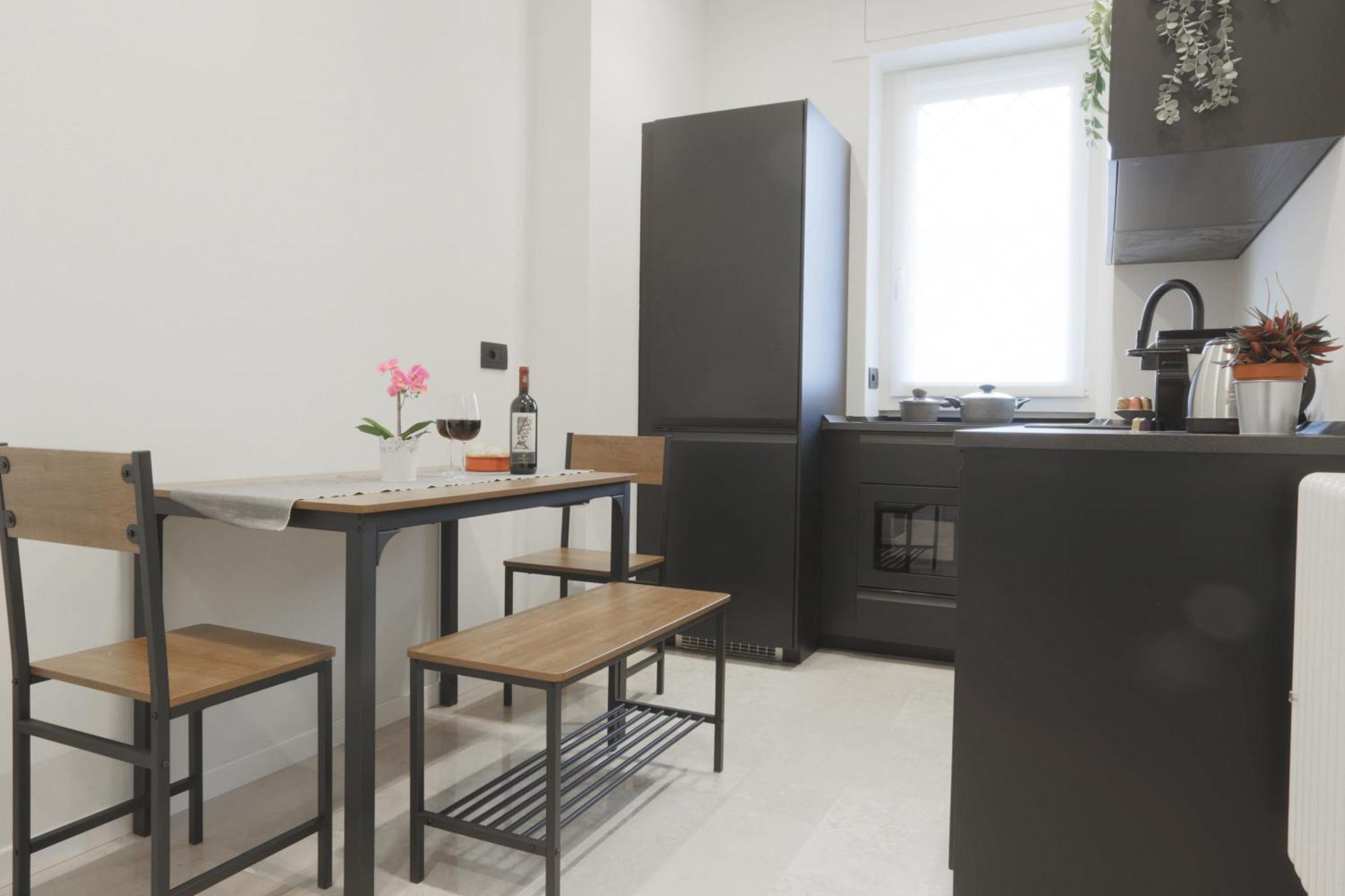 New Modern Flat 10 Minutes Walk From Central Station Milano Dış mekan fotoğraf