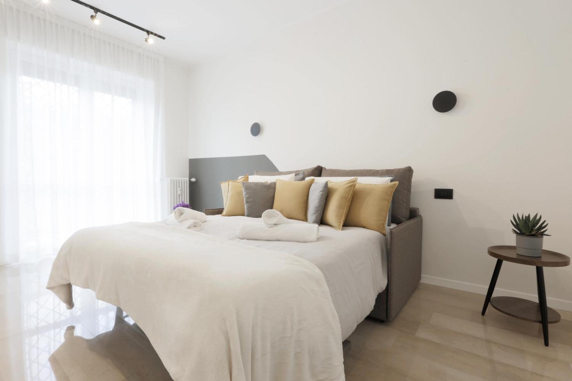 New Modern Flat 10 Minutes Walk From Central Station Milano Dış mekan fotoğraf
